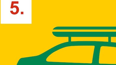 Voiture avec coffre de toit